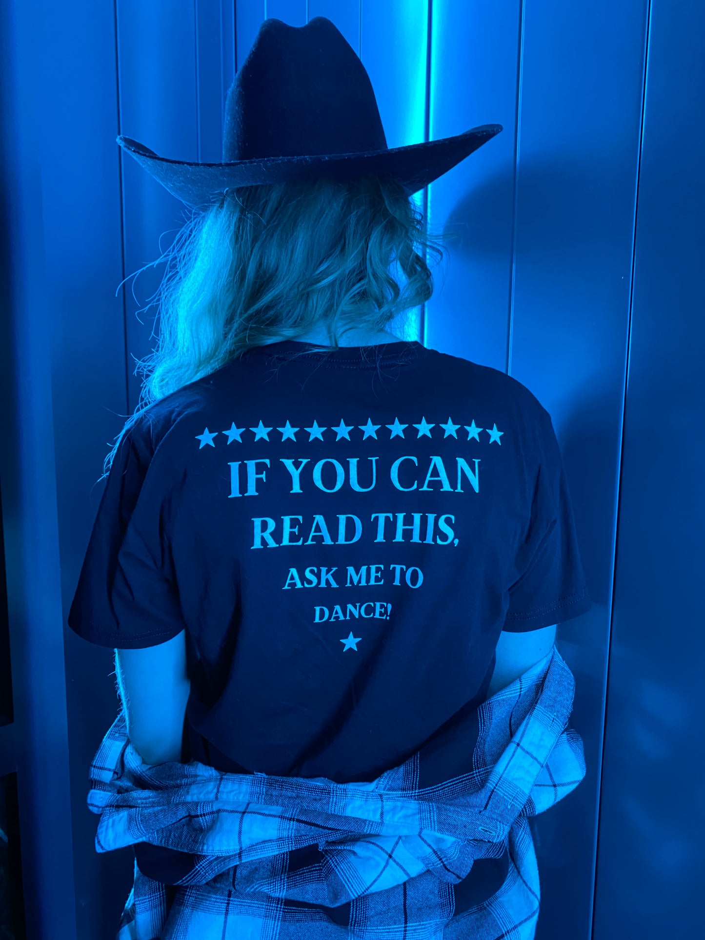 "If You Can Read This, Ask Me To Dance!" UNISEX Short Sleeve Country Dance Softstyle T-Shirt